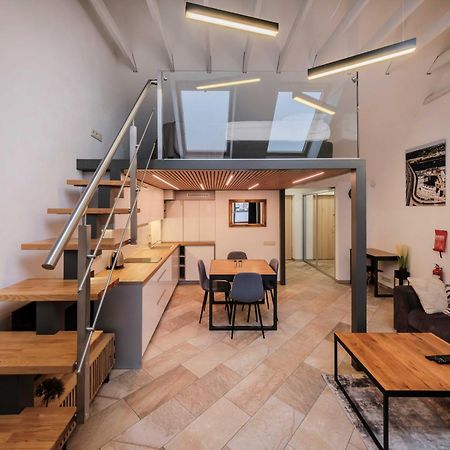King Mindaugas Apartments Каунас Екстериор снимка