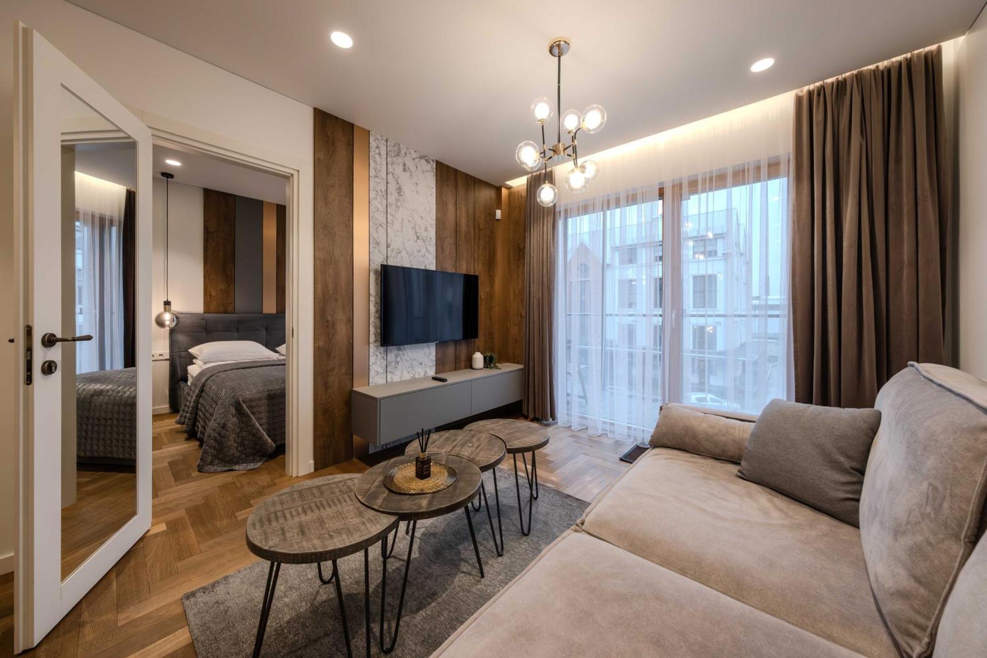 King Mindaugas Apartments Каунас Екстериор снимка