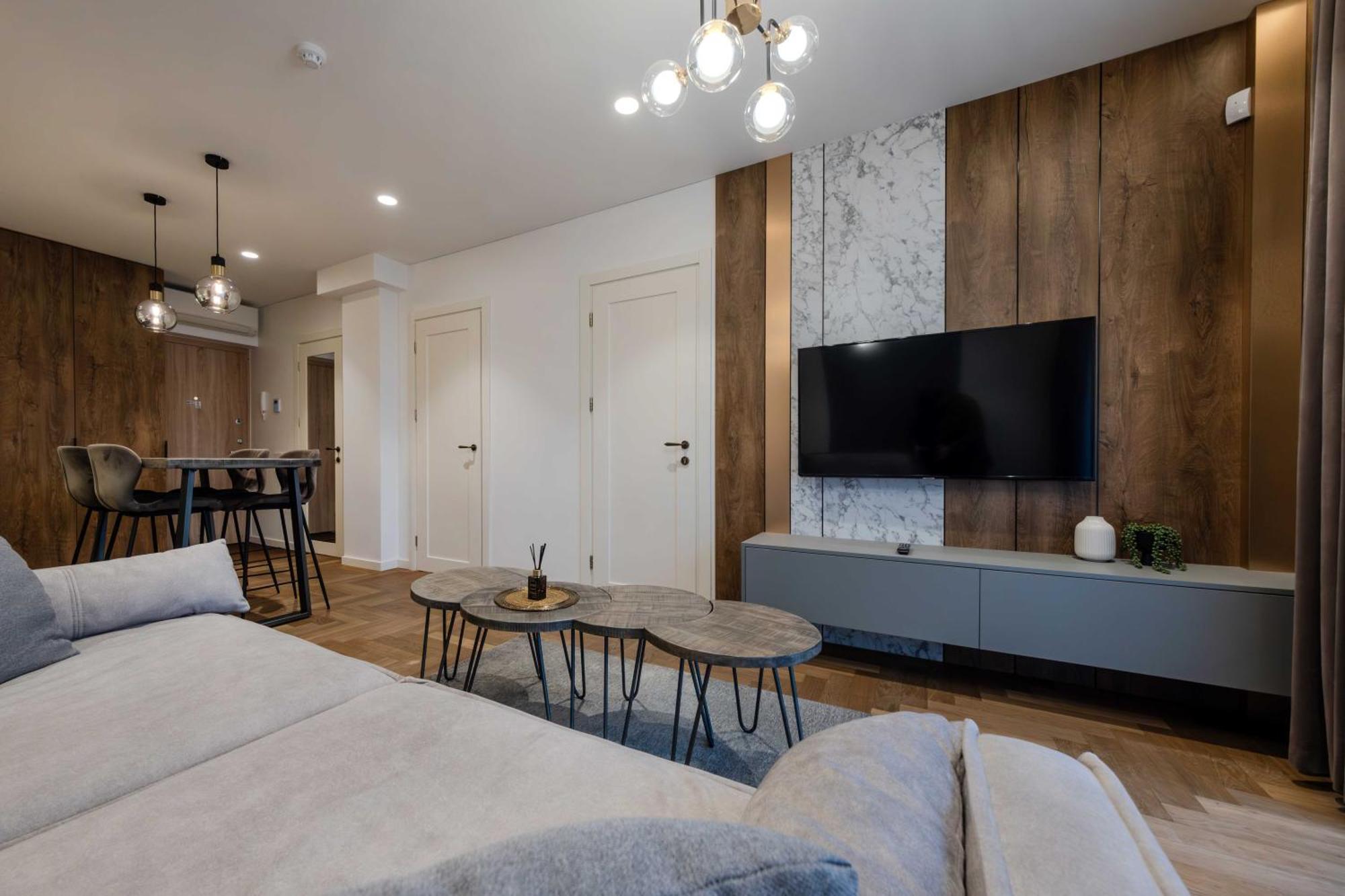 King Mindaugas Apartments Каунас Екстериор снимка