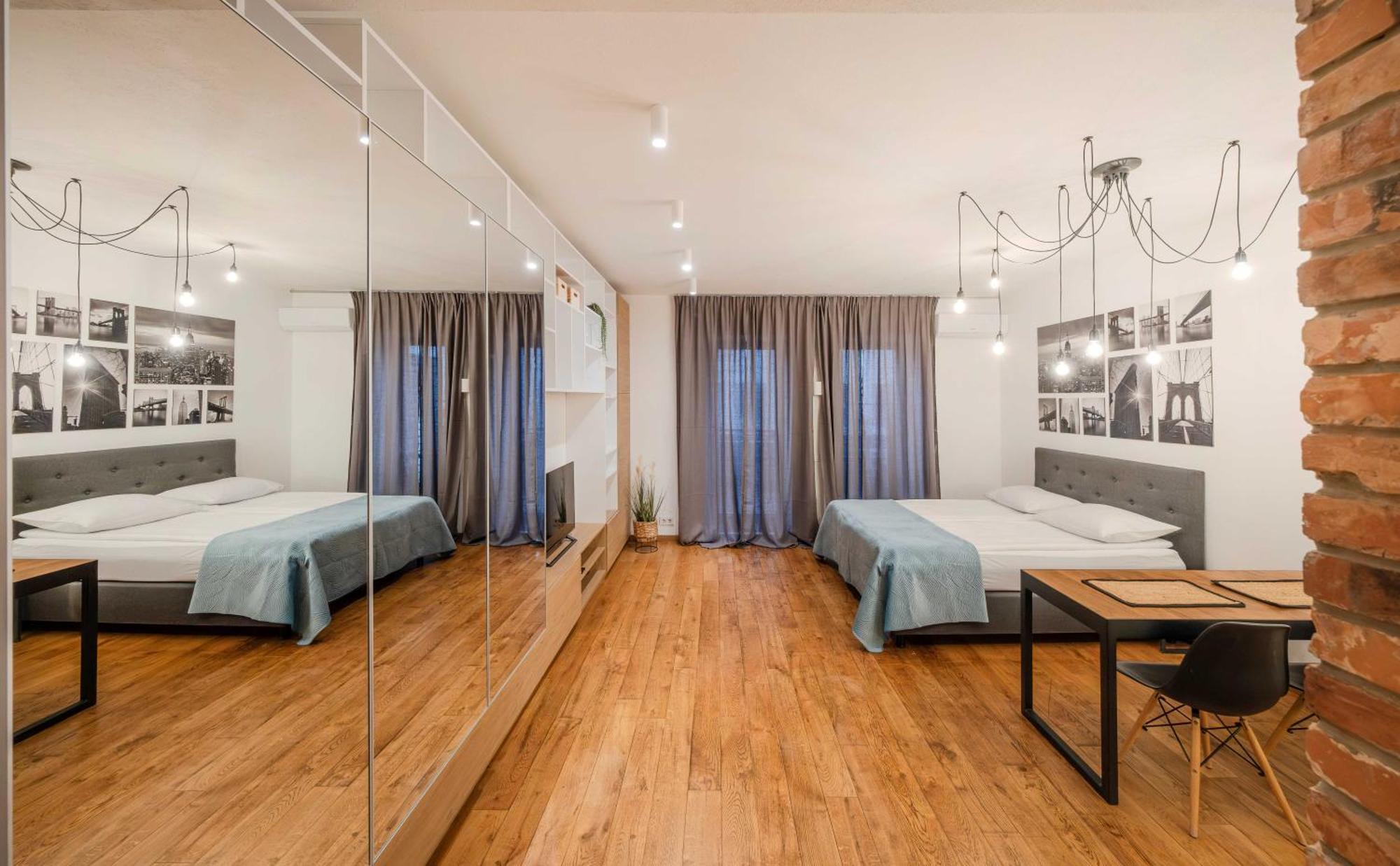 King Mindaugas Apartments Каунас Екстериор снимка