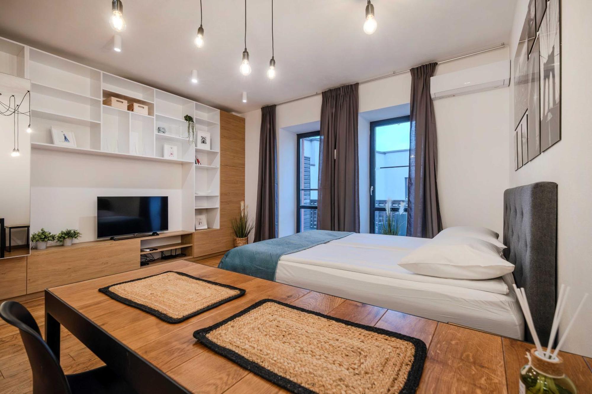 King Mindaugas Apartments Каунас Екстериор снимка