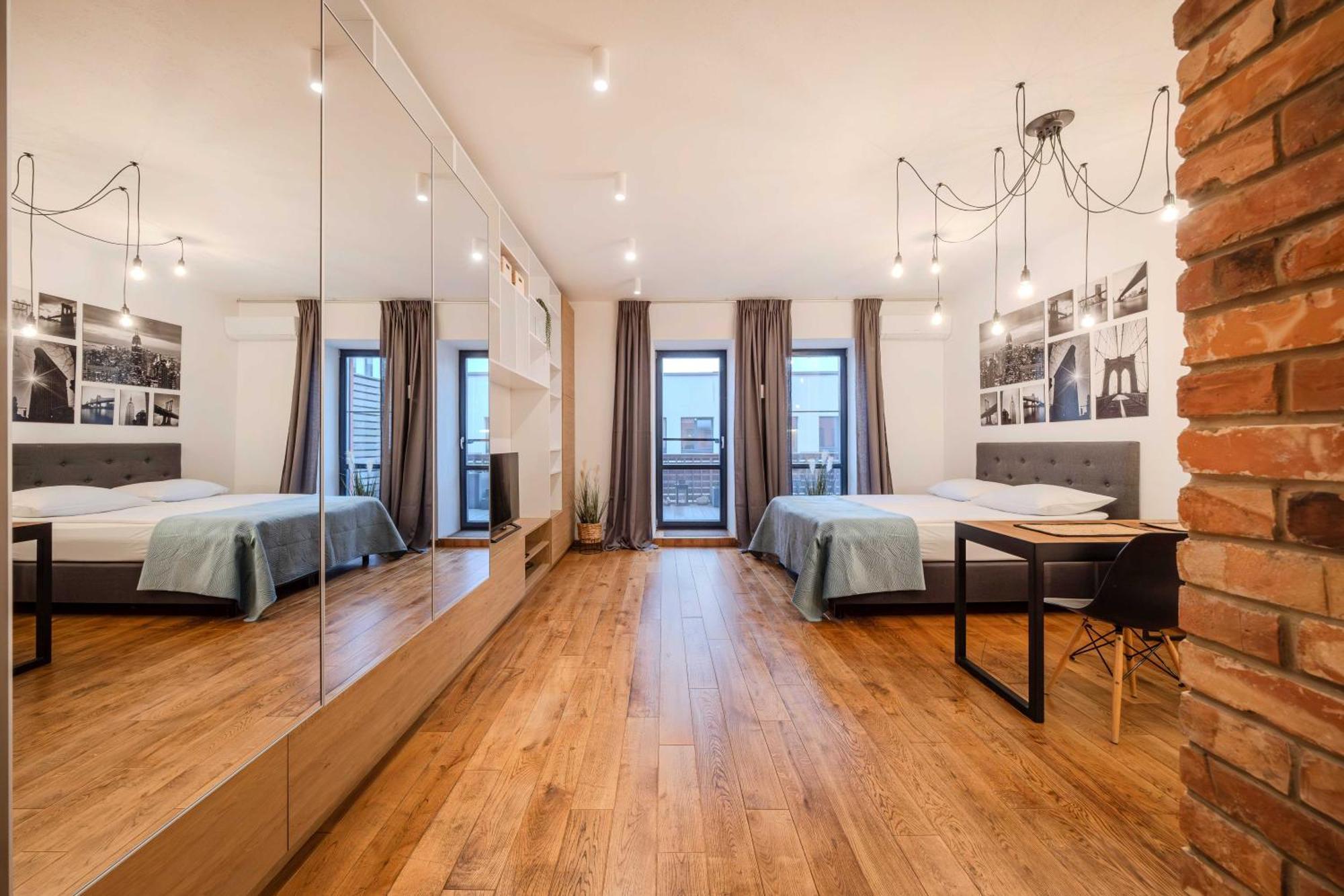 King Mindaugas Apartments Каунас Екстериор снимка